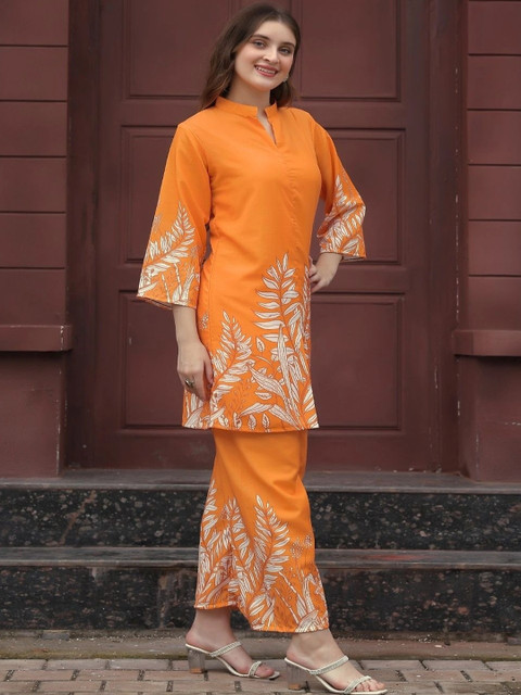 Laasika Floral Printed Tunic with Palazzos - Image 7