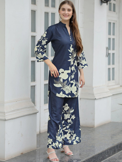 Laasika Floral Printed Tunic with Palazzos - Image 7