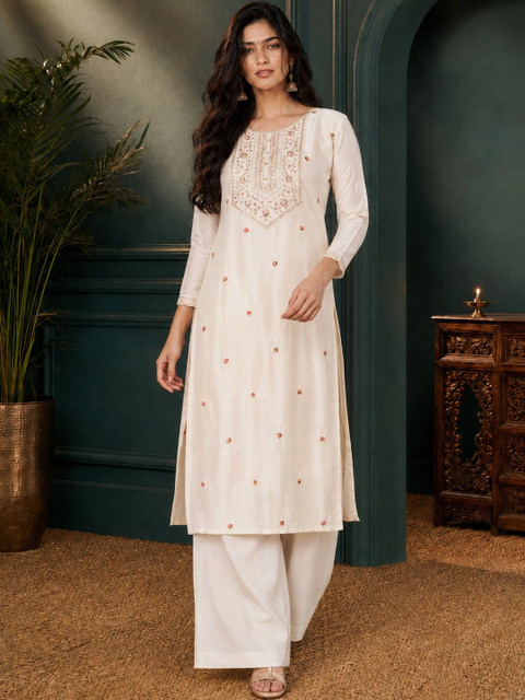rarethread Women Embroidered Thread Work Kurta - Image 4