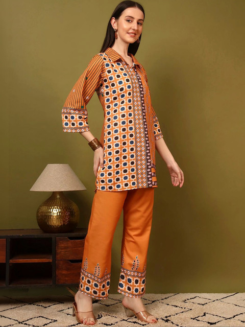 Laasika Floral Printed Tunic with Palazzos - Image 6
