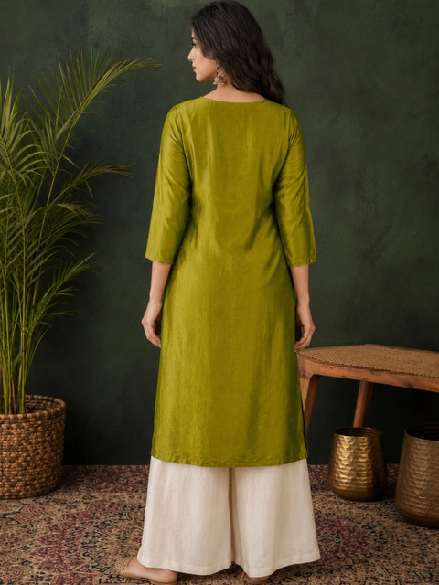 rarethread Women Embroidered Thread Work Floral Kurta - Image 7
