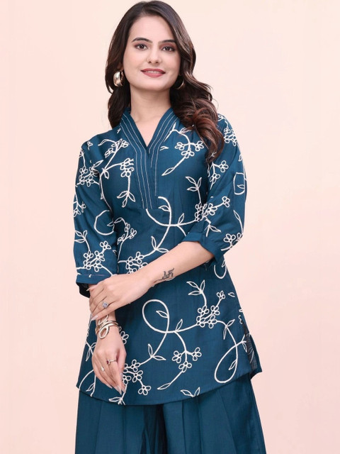 PORU IMPEX Floral Printed Tunic with Palazzos - Image 5