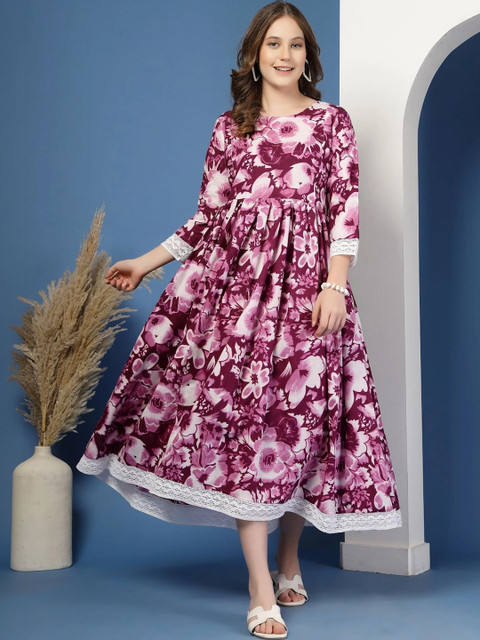 NAVYAAZRI Women Floral Printed Floral Anarkali Kurta