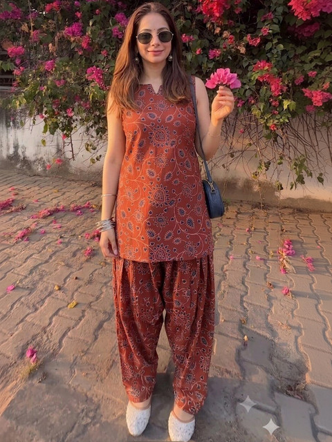 MANOJAVA Women Floral Printed Regular Pure Cotton Kurti with Salwar - Image 2