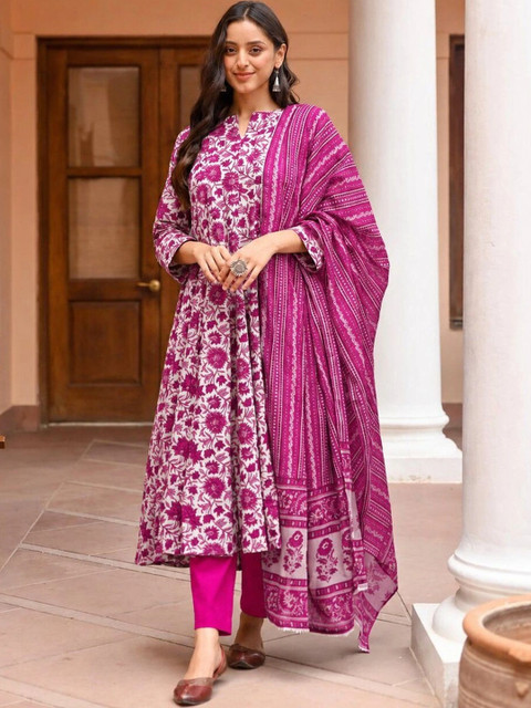 BHADRIYAA Women Ethnic Motifs Printed Regular Kurti with Trousers & With Dupatta