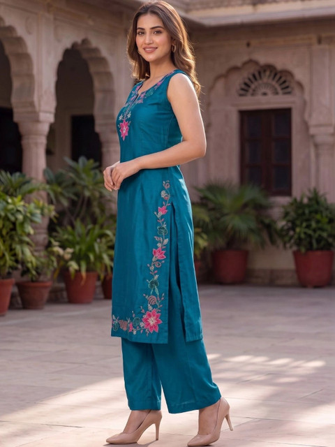 HERE&NOW Women Ethnic Motifs Embroidered Regular Mirror Work Pure Silk Kurta with Palazzos & With Dupatta - Image 2
