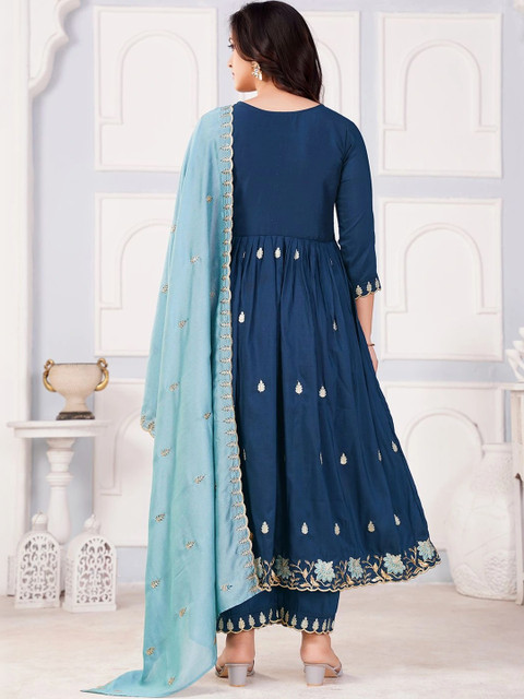 KALINI Women Floral Embroidered Empire Thread Work Kurta with Trousers & With Dupatta - Image 4