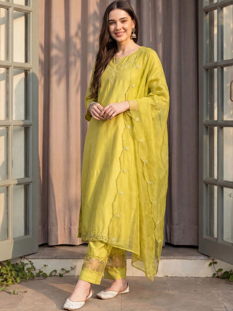 Indo Era Women Ethnic Motifs Embroidered Regular Thread Work Liva Kurta with Trousers & With Dupatta - Image 6