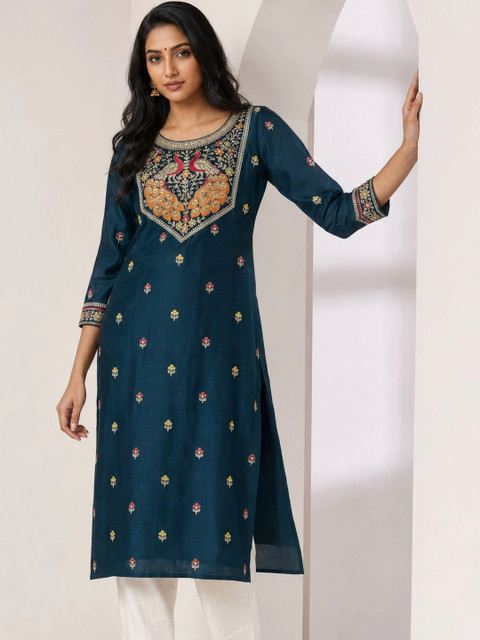 rarethread Women Embellished Thread Work Kurta - Image 4