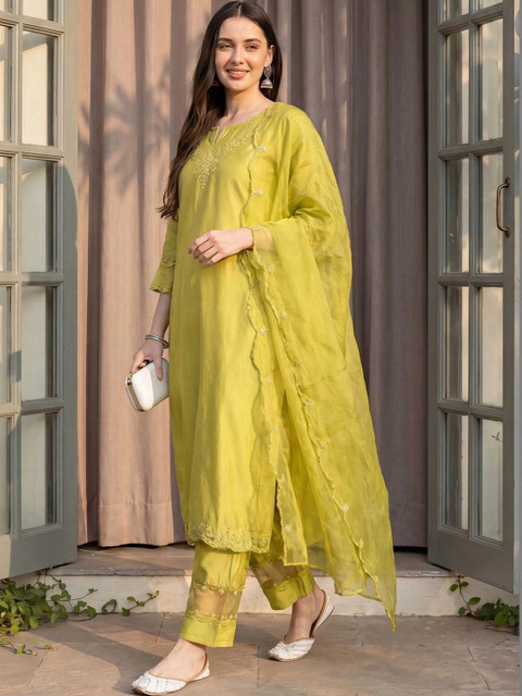 Indo Era Women Ethnic Motifs Embroidered Regular Thread Work Liva Kurta with Trousers & With Dupatta - Image 3