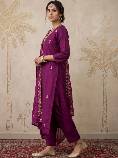 Sangria Women Ethnic Motifs Embroidered Regular Kurta with Trousers & With Dupatta - Image 2