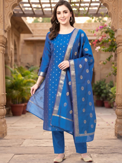 Naveera Unstitched Dress Material