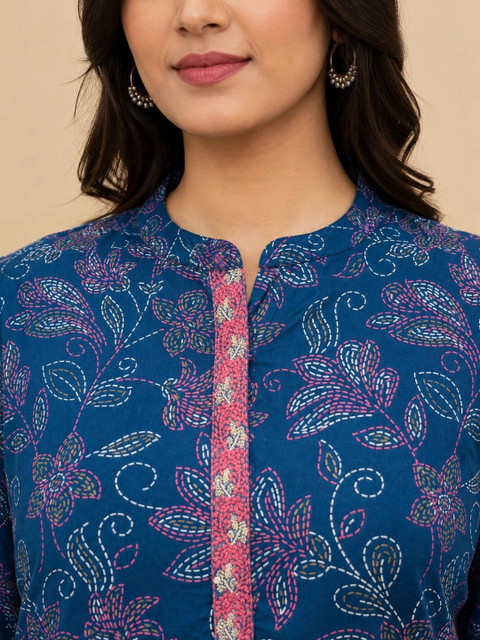 Araaha Women Floral Printed Indie Prints Kurta - Image 2