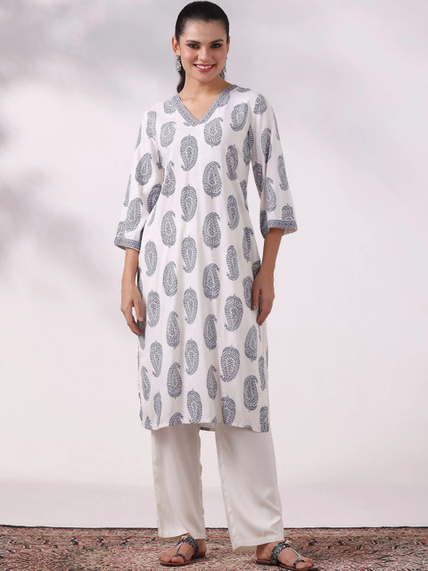 Shree Women Paisley Printed Liva Kurta