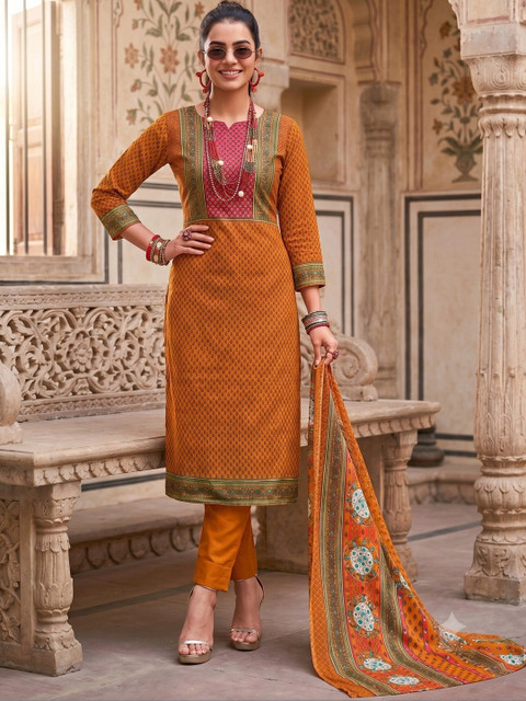 Rosaniya Printed Unstitched Dress Material - Image 3