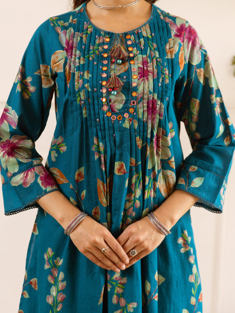 Nehamta Women Floral Printed Pleated Thread Work Chanderi Cotton Kurta with Palazzos - Image 7