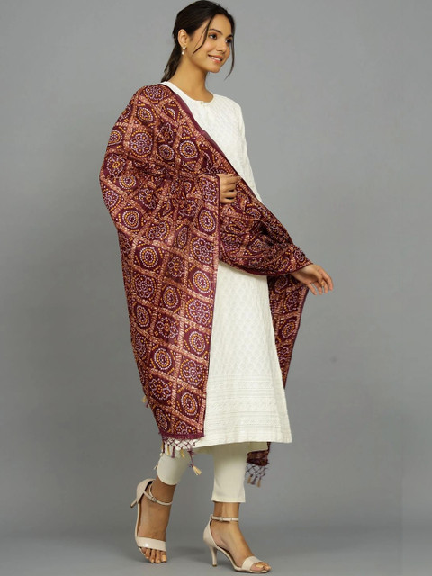 Ravaiyaa Printed Bandhani Dupatta - Image 2