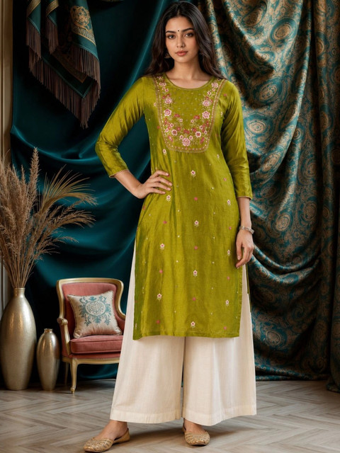 rarethread Women Embellished Sequinned Kurta