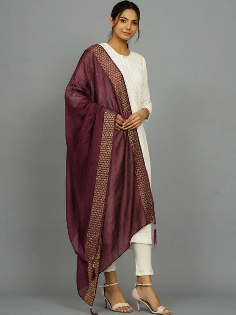 Ravaiyaa Dupatta with Zari - Image 2