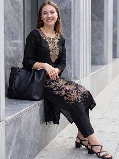 Indo Era Women Ethnic Motifs Embroidered Thread Work Kurta - Image 2