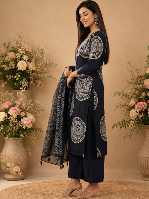 Araaha Women Ethnic Motifs Printed Regular Pure Cotton Kurta with Palazzos & With Dupatta - Image 4