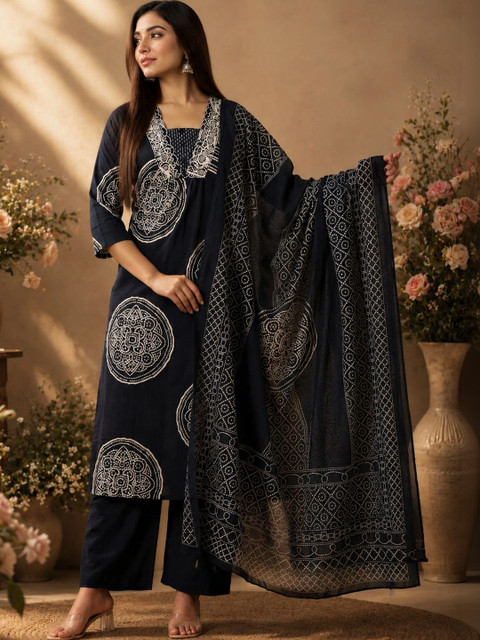 Araaha Women Ethnic Motifs Printed Regular Pure Cotton Kurta with Palazzos & With Dupatta