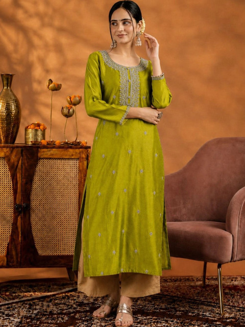 CREATIVE KORNER Women Ethnic Motifs Embroidered Thread Work Kurta - Image 5