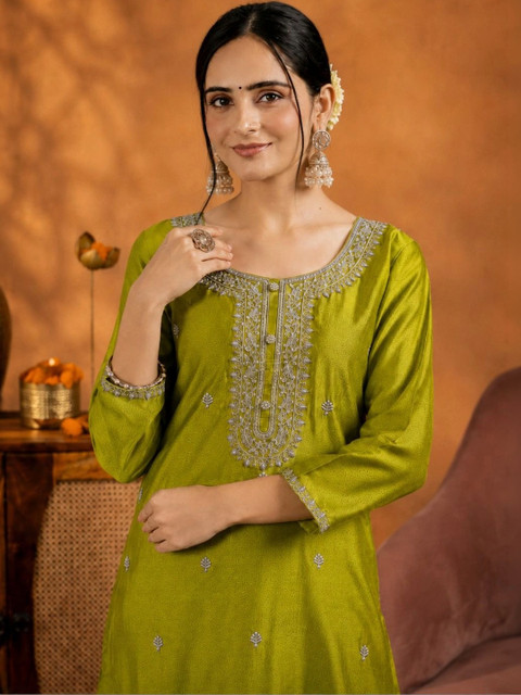 CREATIVE KORNER Women Ethnic Motifs Embroidered Thread Work Kurta - Image 2