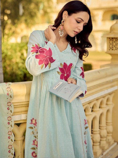 all about you Women Floral Embroidered Empire Thread Work Kurta with Palazzos & With Dupatta - Image 7