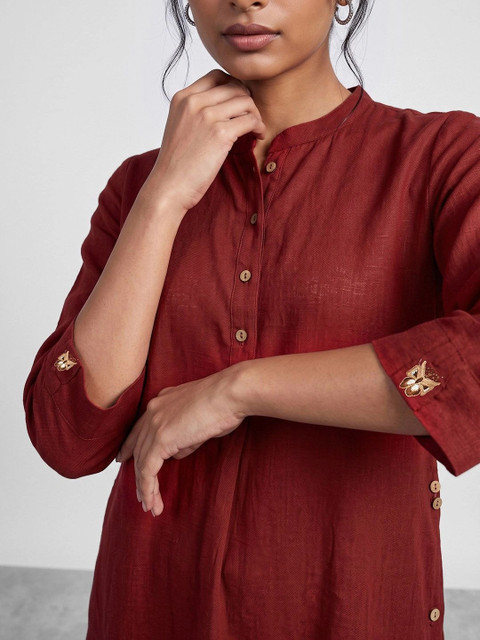 Melange by Lifestyle Women Regular Thread Work Pure Cotton Kurta with Harem Pants - Image 5