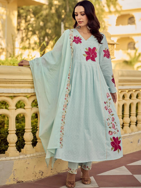 all about you Women Floral Embroidered Empire Thread Work Kurta with Palazzos & With Dupatta - Image 4