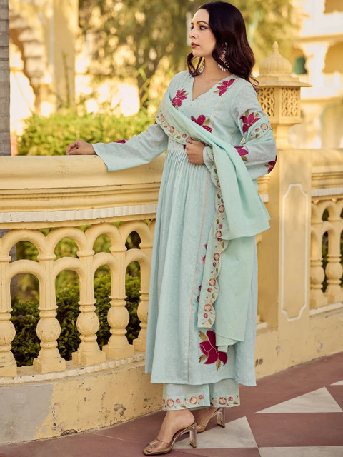 all about you Women Floral Embroidered Empire Thread Work Kurta with Palazzos & With Dupatta - Image 2