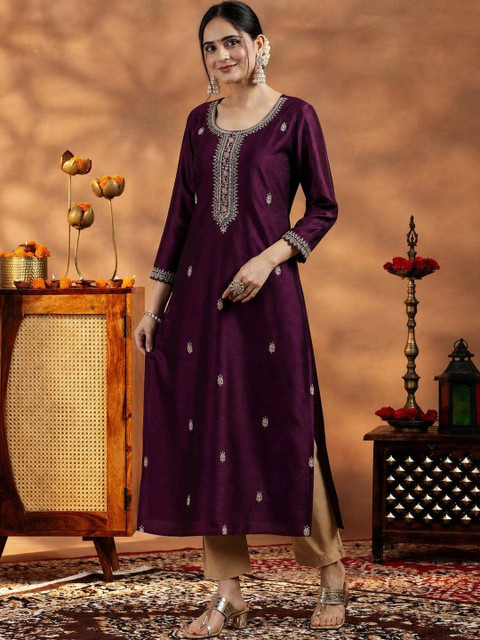 CREATIVE KORNER Women Embellished Thread Work Kurta