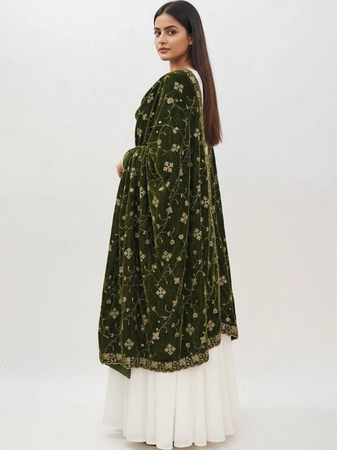 tathastufab Embroidered Velvet Dupatta with Thread Work - Image 2