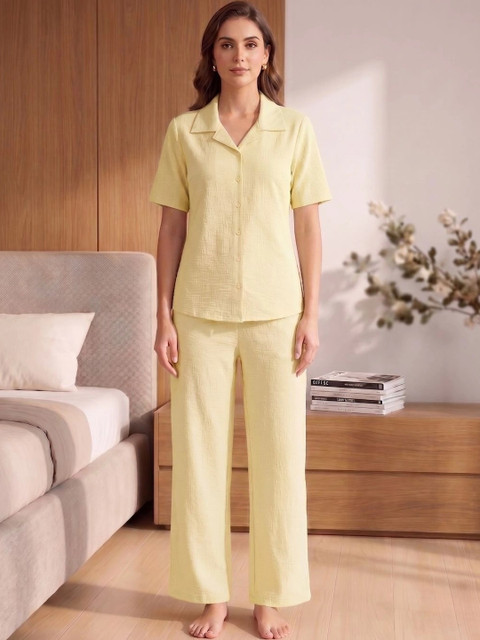 Moda Rapido Self Design Shirt with Trousers