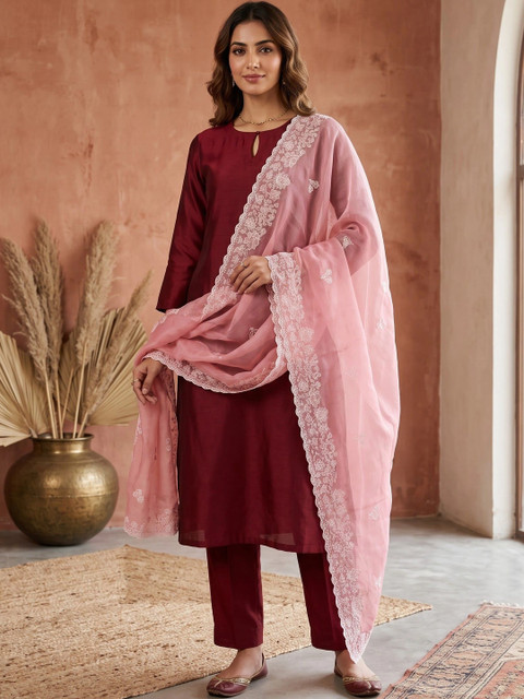 Komurr Embroidered Organza Dupatta with Thread Work
