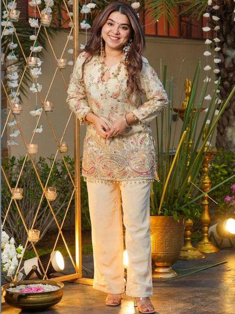 Rajkanika Embroidered Silk Top With Trousers Co-Ords - Image 5