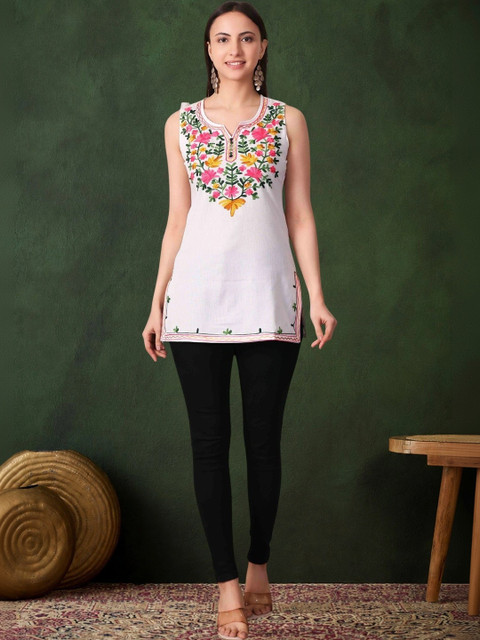 House of Sakhhi Women Floral Embroidered Thread Work Floral Kurta