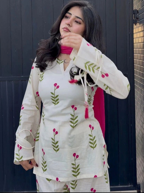 Moda Rapido Women Floral Printed Regular Kurta with Palazzos & With Dupatta - Image 6