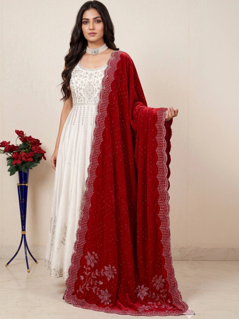 tathastufab Velvet Dupatta with Beads and Stones