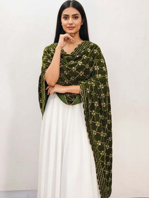 Kinjhit Fashion Ethnic Motifs Embroidered Velvet Dupatta with Thread Work - Image 2