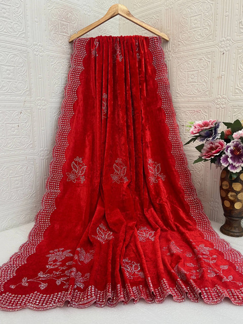 tathastufab Velvet Dupatta with Beads and Stones - Image 5