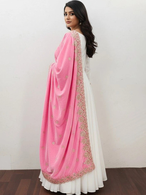 Kinjhit Fashion Ethnic Motifs Embroidered Velvet Dupatta with Zari - Image 4