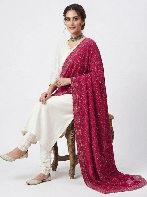 tathastufab Ethnic Motifs Embroidered Velvet Dupatta with Sequinned - Image 3