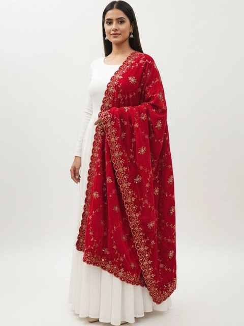 tathastufab Embroidered Velvet Dupatta with Zari