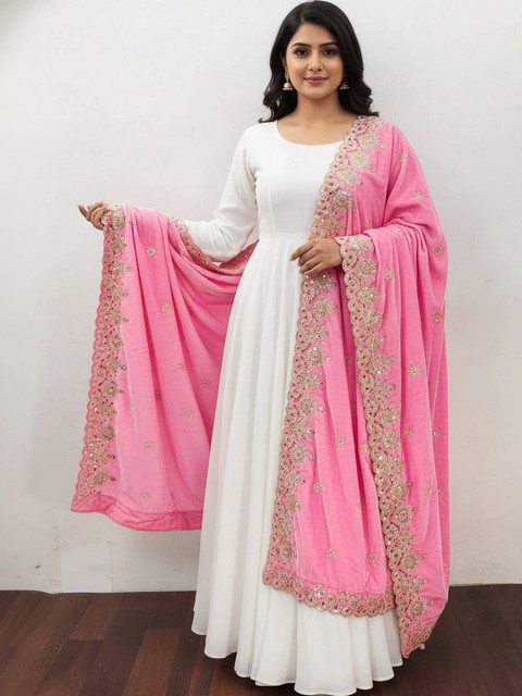 Kinjhit Fashion Ethnic Motifs Embroidered Velvet Dupatta with Zari
