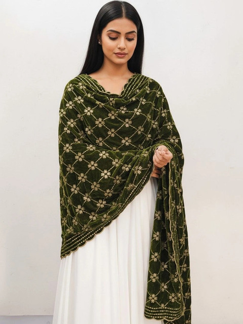 Kinjhit Fashion Ethnic Motifs Embroidered Velvet Dupatta with Thread Work - Image 4