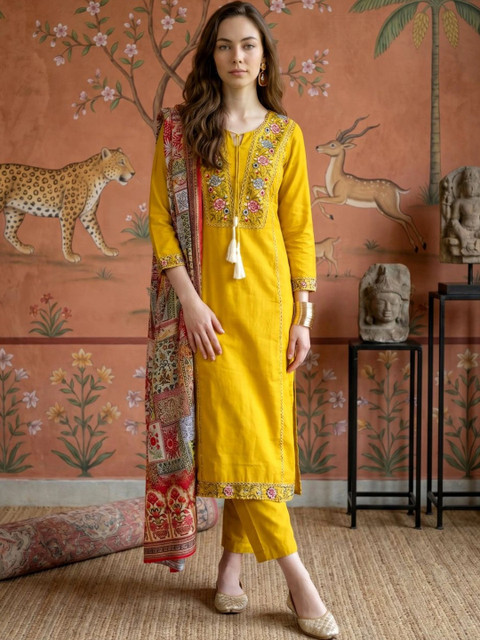 Sangria Women Floral Embroidered Regular Thread Work Kurta with Trousers & With Dupatta