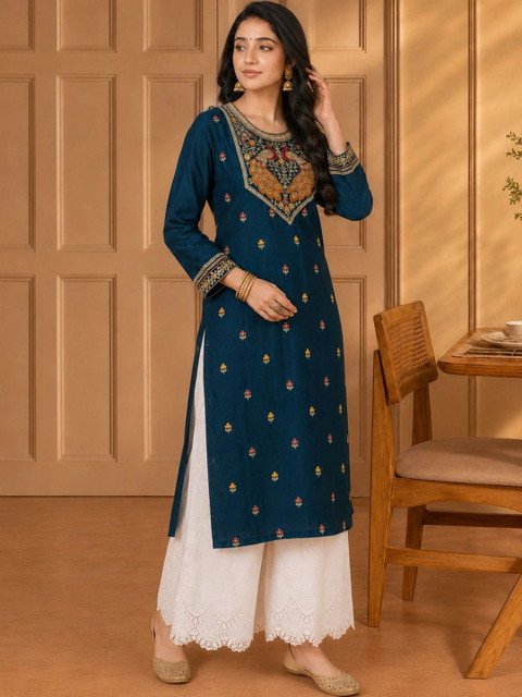 rarethread Women Embroidered Thread Work Kurta - Image 7