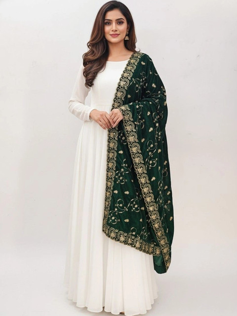 Kinjhit Fashion Ethnic Motifs Embroidered Velvet Dupatta with Zari - Image 3